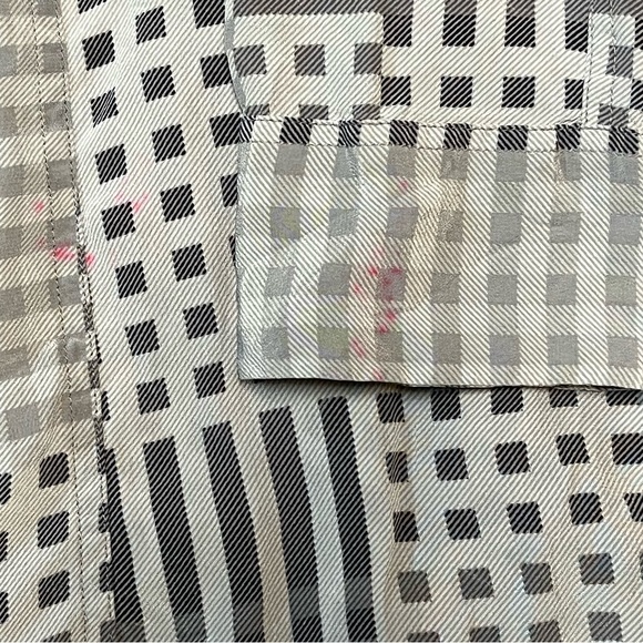 Equipment femme silk button down shirt. - Picture 8 of 10